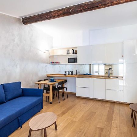 Easylife - Romantico Appartamento Sulla Darsena Милан Экстерьер фото